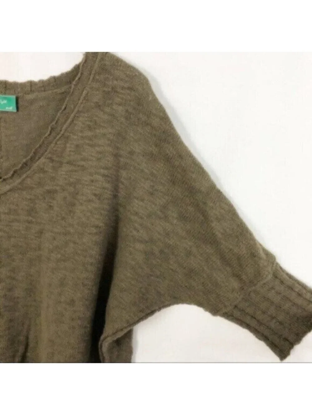 Signature 8 | Women's Green Slub Knit Hi Low Tunic Sweater Size Small